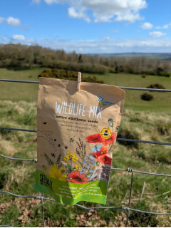 Wildlife Mix Seedballs packet